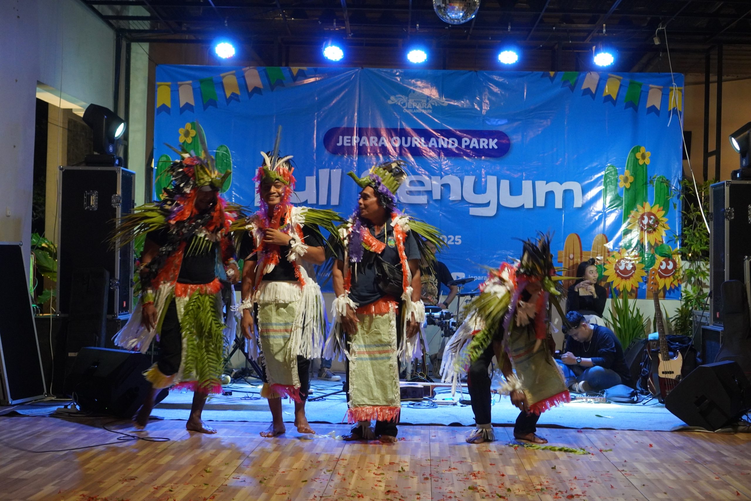 Fun Night Collaboration Jepara Ourland Park-6