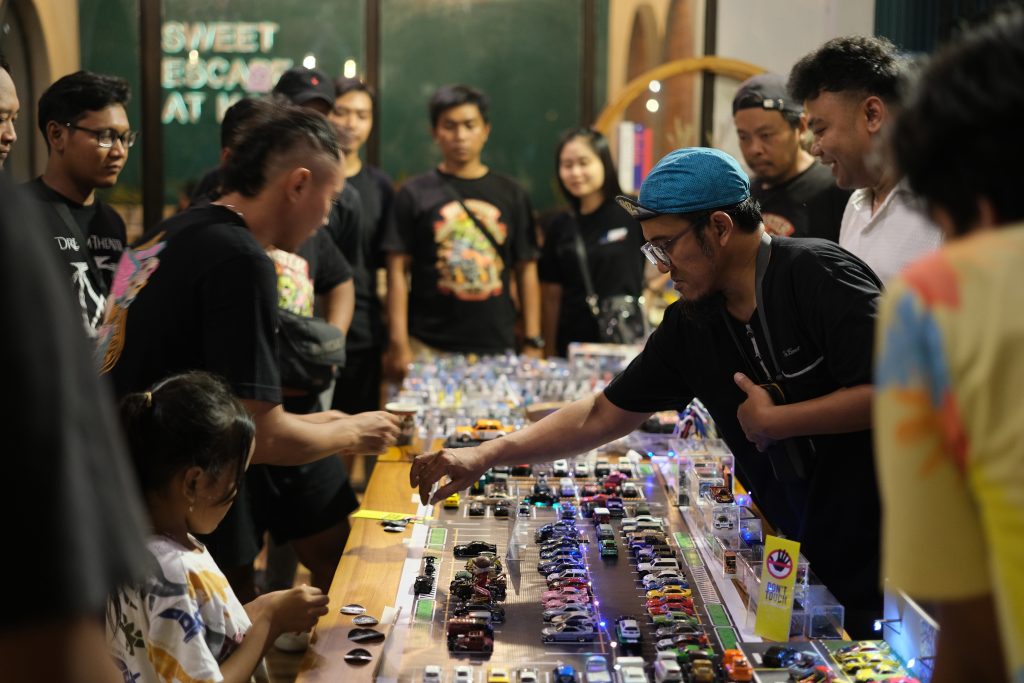Kopdar Komunitas Diecast Jepara di Kadjine Coffee Jepara